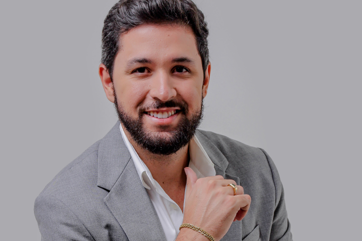 Dr. Gabriel Sousa Soares